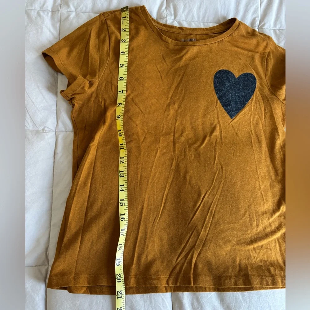 Old Navy Heart Top - Picture 3 of 4